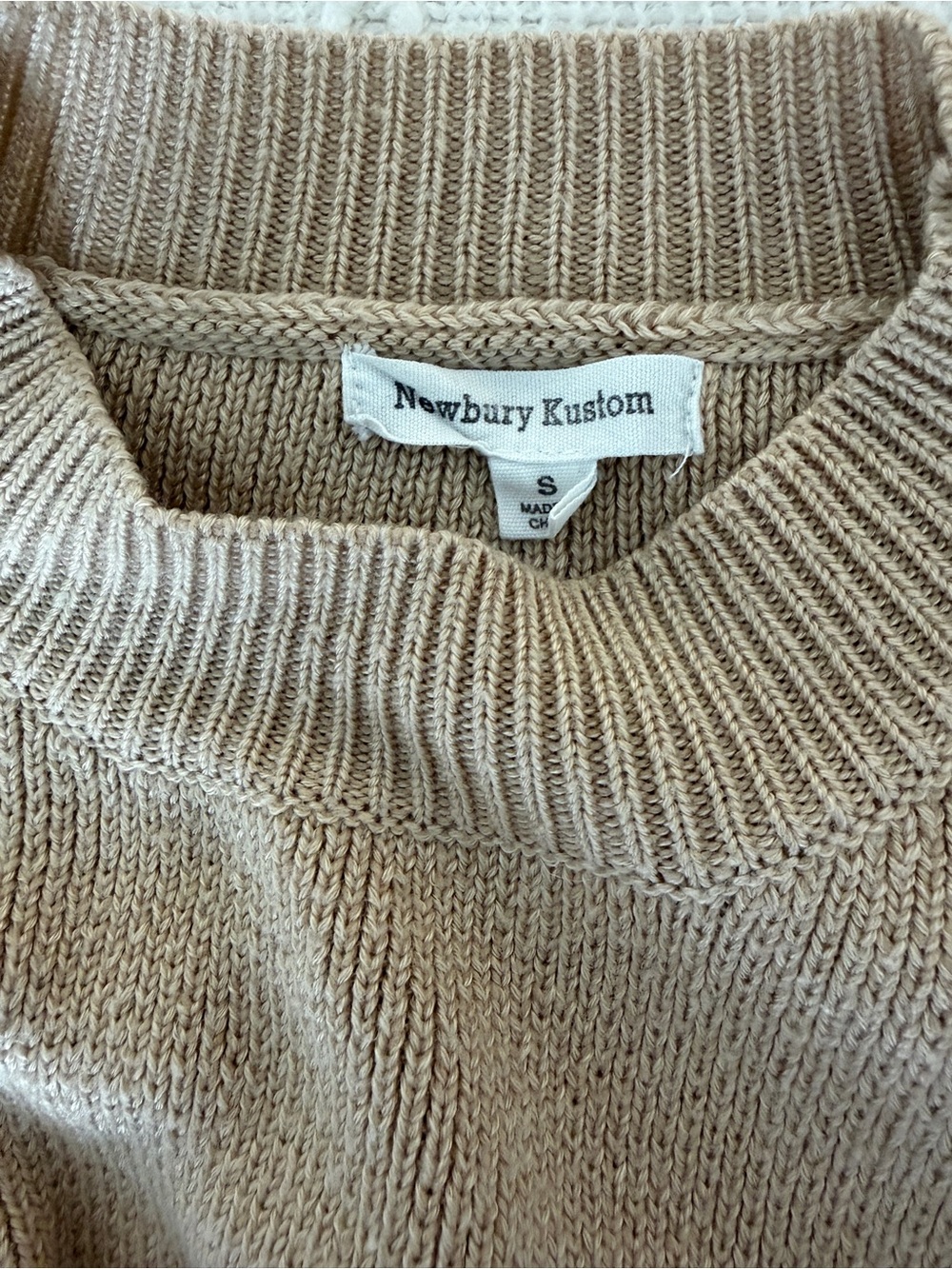 VICI Oversized Neutral Sweater Fall Style - Picture 3 of 4